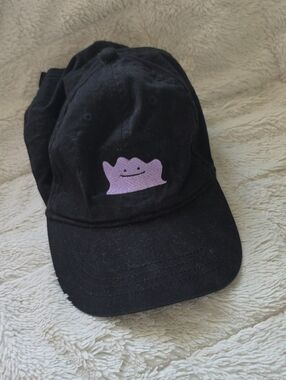 Black Cap with Ditto Embroidery